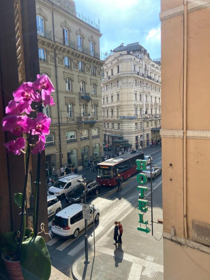 Soha Piazza Di Spagna Boutique Рим Екстер'єр фото