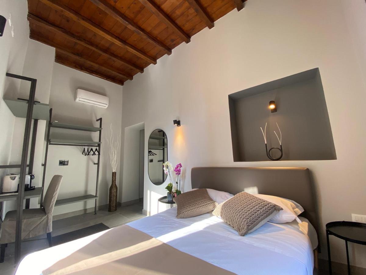 Soha Piazza Di Spagna Boutique Рим Екстер'єр фото