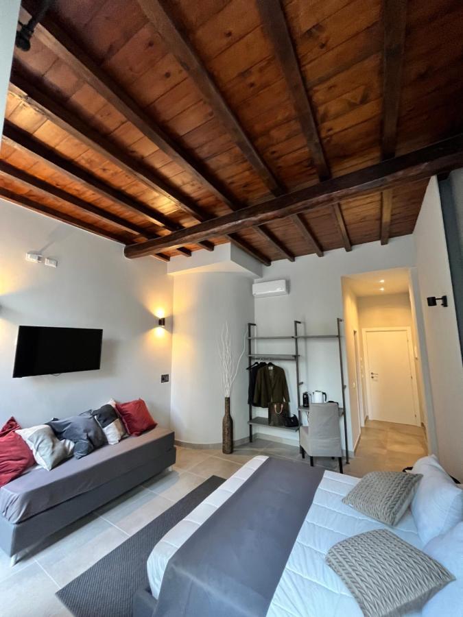 Soha Piazza Di Spagna Boutique Рим Екстер'єр фото