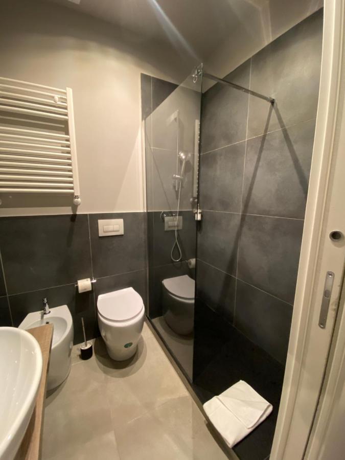 Soha Piazza Di Spagna Boutique Рим Екстер'єр фото