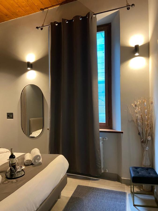 Soha Piazza Di Spagna Boutique Рим Екстер'єр фото