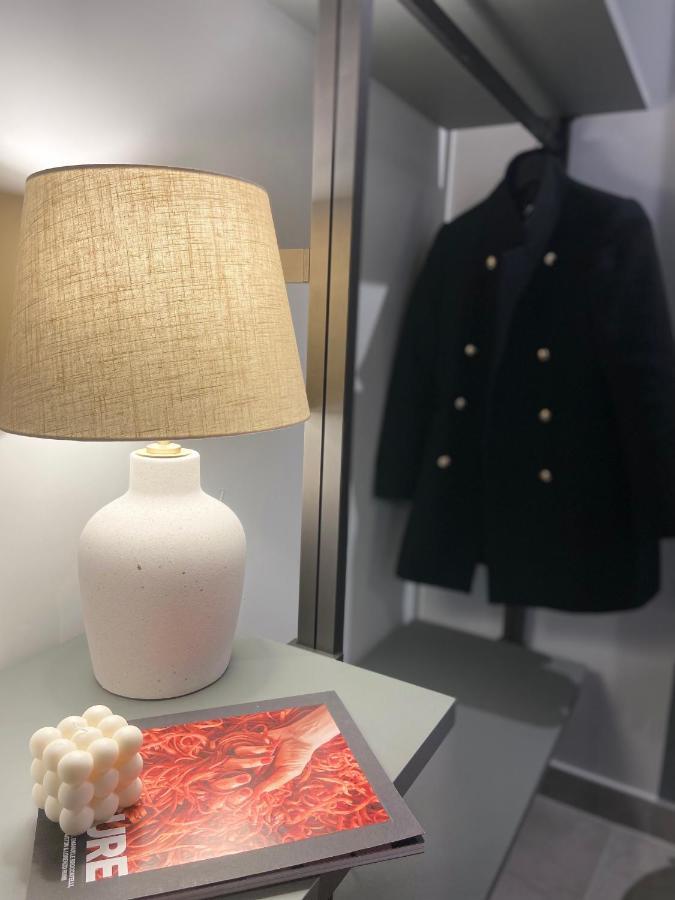 Soha Piazza Di Spagna Boutique Рим Екстер'єр фото